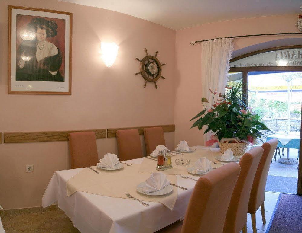 Novigrad Istria Boutique Hotel Santa Maria מראה חיצוני תמונה